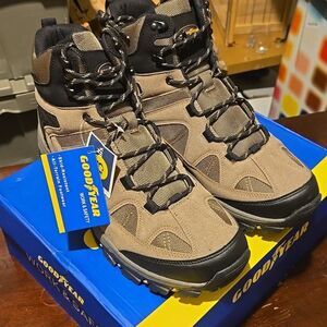 BNWT Goodyear Work Boots
